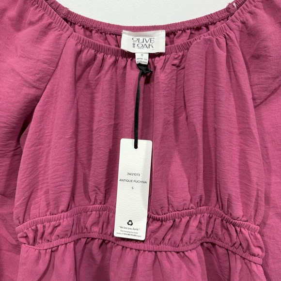 Olive and Oak Women's Pink Off-Shoulder Top - Picture 2 of 8